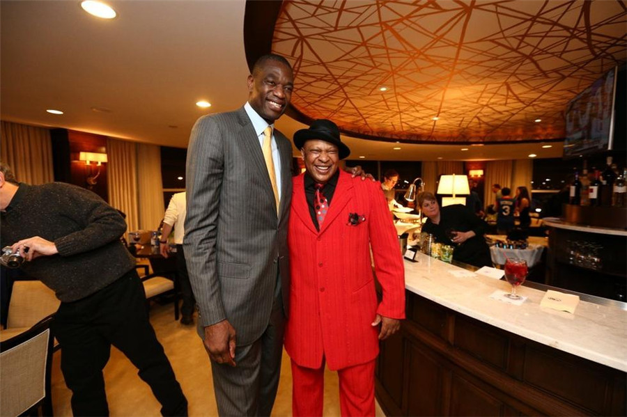 为球迷们奉 为球迷们奉