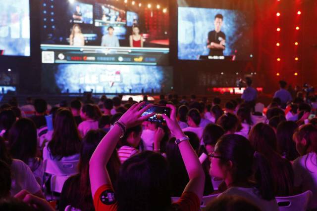 无论感情多 无论感情多