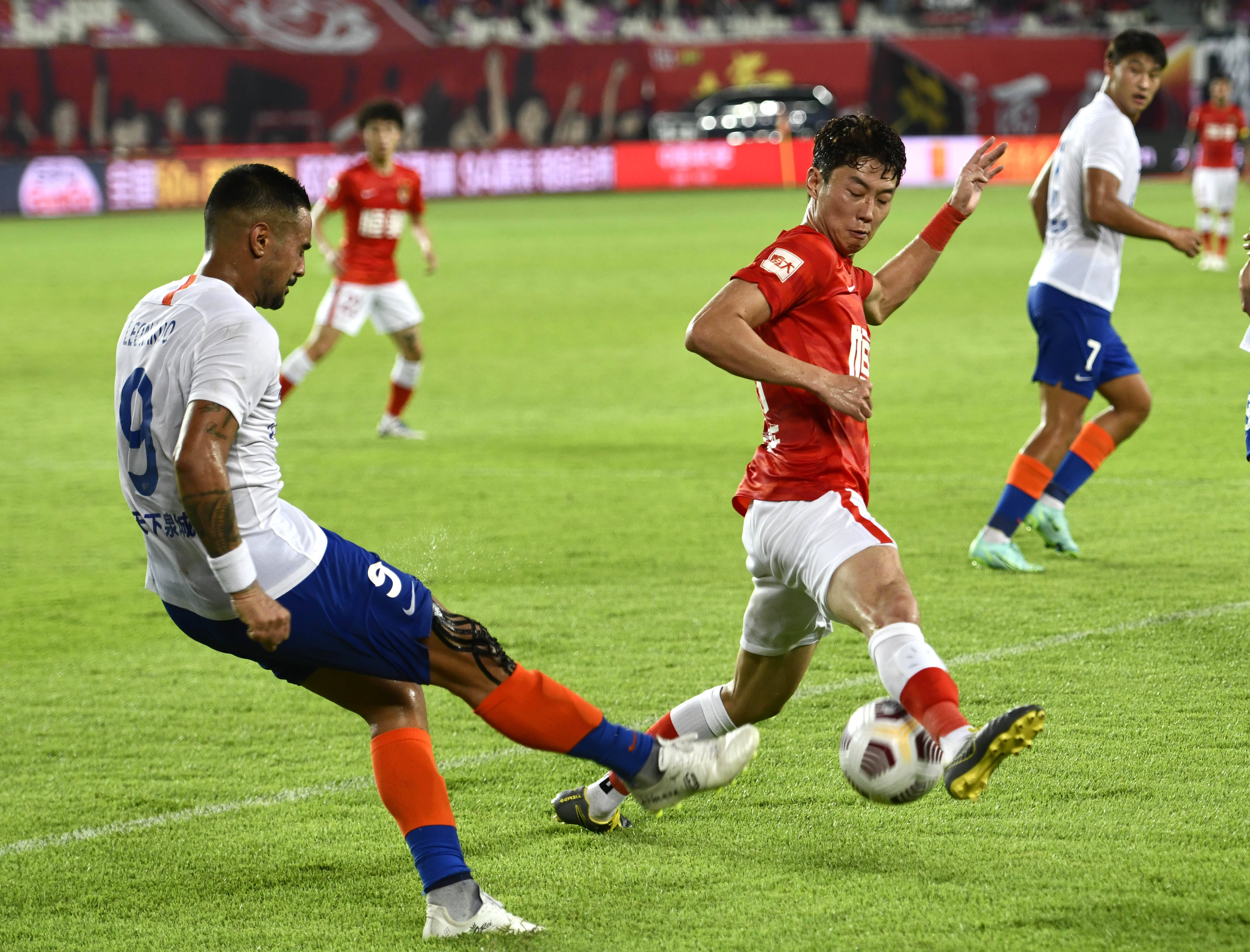 往承担的团 往承担的团