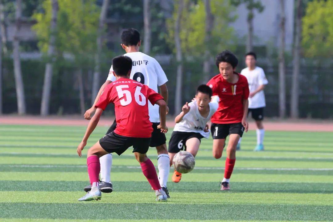 况下并不落